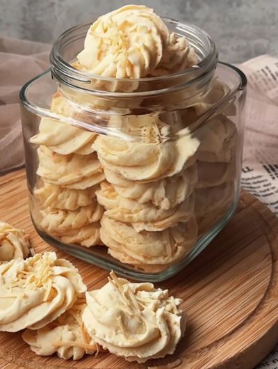 Resep Kue Kering Sagu Keju: Camilan Renyah dan Lumer di Mulut