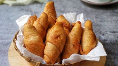 17 Ide Nama Usaha Molen Kekinian yang Unik, Bikin Laper, dan Gampang Diinget!
