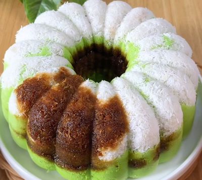 Kangen Camilan Jadul? Cobain Resep Bolu Putu Ayu Gula Merah Versi Jumbo Ini!