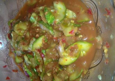 Segarnya Aruk-aruk Timun, Acar Khas Muaro Jambi yang Wajib Kamu Coba!