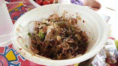 Goong Ten, Hidangan Udang Menari dari Thailand