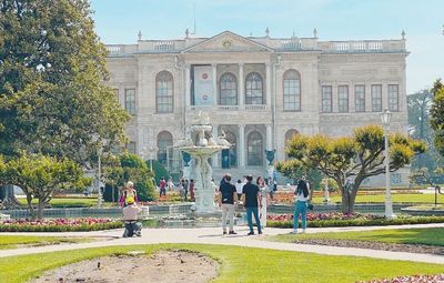 Dolmabahce Palace, Hidden Gem Jejak Sejarah Kesultanan Utsmaniyah yang Wajib Dikunjungi saat di Istanbul