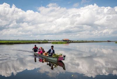 Di Balik Keindahan Danau Tempe di Kabupaten Wajo, Ada Kisah Pejuang yang Punya Kekuatan Supranatural