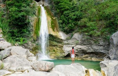 Terpikat dengan Kecantikan Ait Terjun Oentinas, Pernah Jadi Lokasi Syuting Tanah Air Beta