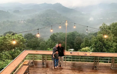 Rekomendasi Kafe di Nganjuk dengan View Alam Megah, Mirip di Swiss