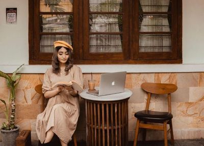 3 Rekomendasi Cafe Terbaik di Surabaya yang Cocok untuk WFA dan Hangout dengan Bestie!