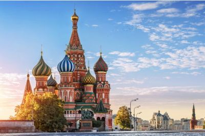 Mirip dengan Masjid, Benarkah Kubah Katedral Rusia Terinspirasi dari Arsitektur Masjid Persia