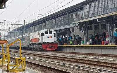 3 Rekomendasi Kereta Api Tujuan Jogja, Bisa Buat Liburan saat Arus Balik Lebaran