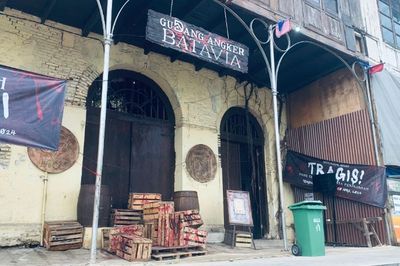 Ingin Rasakan Wisata Horor Bikin Bulu Kuduk Merinding? Yuk Berkunjung ke Gudang Angker Kota Tua