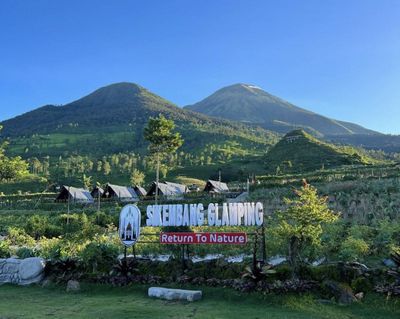 Menikmati Pesona Sikembang Glamping di Kaki Gunung Kembang