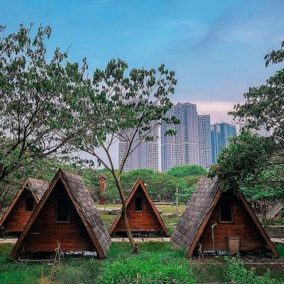 5 Wisata Pantai Indah Kapuk Pemandangannya Cantik ala-ala Bali