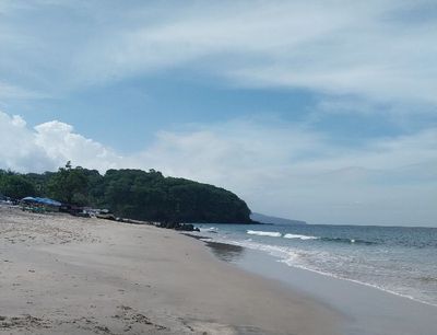 Cantiknya Pantai Virgin dan Pantai Amed, Hidden Gems yang Ada di Bali Timur