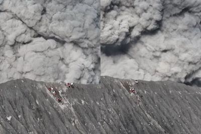 Viral Video Detik-detik Gunung Dukono Meletus, Para Pendaki Panik Berlarian