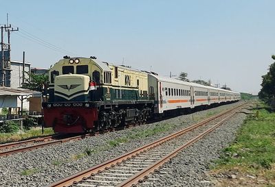Tiket Masih Tersedia, Rencanakan Liburan Nataru Kamu dengan Kereta Api