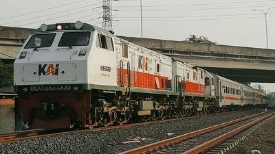 Liburan Hemat! Naik Kereta Api Commuter Line Blorasura dari Jatim ke Jateng Cuma Rp13 Ribu