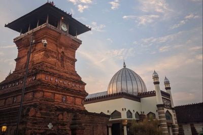Warisan Spiritual Indonesia, Ziarah Makam Wali Songo sebagai Tradisi Budaya