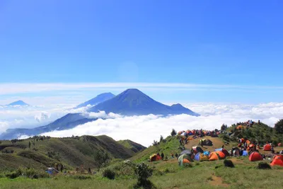 Miris! Sampah Hasil Pendakian Gunung Rinjani Lombok Capai 31 Ton
