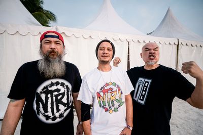 30 Tahun Berkarya, NTRL Rilis Album LESGOW yang Gabungin Ragam Genre: Punk, Progresif Rock hingga New Wave
