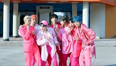 Pecahkan Rekor Lagi! Boy With Luv Jadi Lagu Kedua BTS yang Capai 1 Milliar Views di Youtube