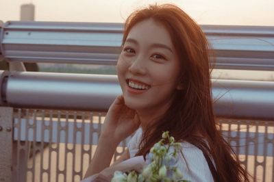 Lee Su Ji Umumkan Akan Menikah Pada Oktober Mendatang