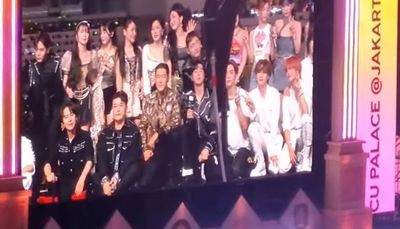 Serba-Serbi SMTOWN LIVE 2023 SMCU PALACE @JAKARTA , Dari Batik hingga WayV Cover Lagu Kaleb J