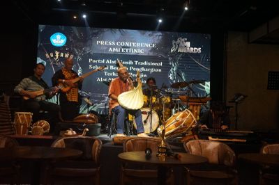 Melestarikan Musisi dan Alat Musik Tradisional, Pemerintah Lewat Kemendikbudristek Luncurkan Situs AMI ETHNIC