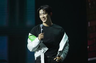 Ok Taecyeon Sajikan Fan Meeting Jakarta Penuh Hadiah dan Kejutan Spesial