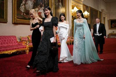 BLACKPINK Jadi Tamu Kehormatan dalam Acara Perjamuan Raja Charles III di Istana Buckingham Inggris