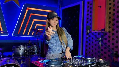 Berkat Aksi Unik DJ Cantik Friska Sering Jadi Best Content Creator