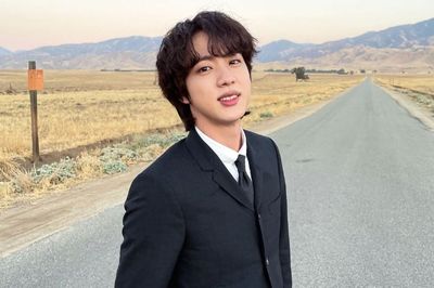 Jin BTS Makin Bersinar, Lagu 
