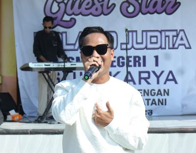 Lakukan Promo Single Berharap Kembali , Roland Julita Rangkul Pelajar Dengan Gelar Ajang Pencarian Bakat