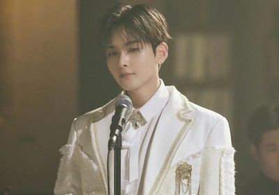 Ryeowook Super Junior Sapa Penggemar dengan Konser Solo RYEOWOOK S AGIT CONCERT: In The Green