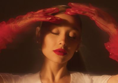 Ariana Grande Umumkan Tiga Lagu Baru dalam Album ke-7 Eternal Sunshine
