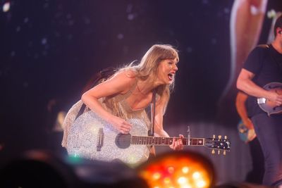 PM Thailand Tuding Taylor Swift Ditawari Uang Rp46 M Agar Cuma Konser di Singapura