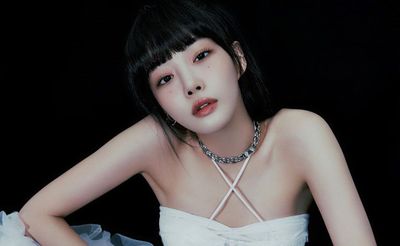 Chungha akan Comeback di Bawah Agensi MORE VISION Milik Jay Park