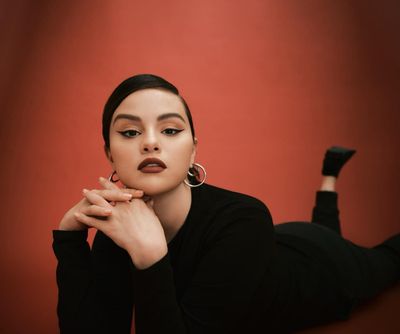 Yuk Nostalgia 5 Lagu Selena Gomez yang Hits sampai Sekarang