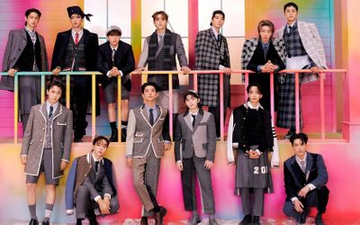 SEVENTEEN Jadi Maestro di Comeback Album Terbaru SEVENTEEN BEST ALBUM 17 IS RIGHT HERE