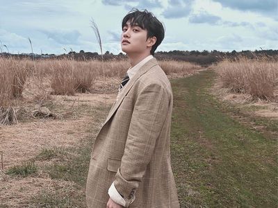 Usung Tema Cinta Beda Planet, D.O EXO Resmi Comeback Solo dengan Rilis MV Mars