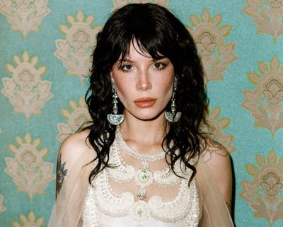 Halsey Rilis The End dan Umumkan Album Kelima yang Terinspirasi dari Perjuangan Lawan Lupus