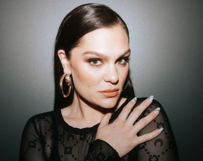 Jessie J Batalkan Konser Sepihak di Jakarta, Ungkap Alami Kesehatan Mental?