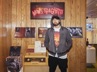 Single Baru Eminem Tobey Berikan Penghormatan pada Spider-Man dan Tobey Maguire