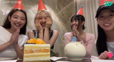Kabar Bahagia untuk BLINK, BLACKPINK Siaran Langsung Bareng dan Rayakan Ulang Tahun Ke-8