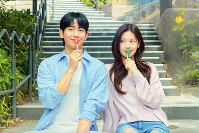 Segera Rilis, Jung Hae In Bawakan OST Love Next Door