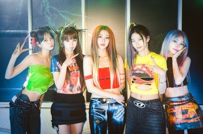 Chart Single Tinggi, Mengapa Penjualan Album Crazy LE SSERAFIM Malah Anjlok di Bawah RIlisan Sebelumnya?