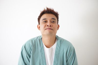 Guntur Breathe Rilis EP Solo Relate dengan Sentuhan Musik Sederhana untuk Milenial dan Gen Z