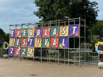 Digelar Hari Ini, EverBlast 2024 Hadirkan Float & Efek Rumah Kaca sebagai Pembuka
