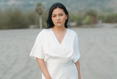 Clara Riva Ungkap Proses Kreatif di Balik Video Musik Alasan Klasik