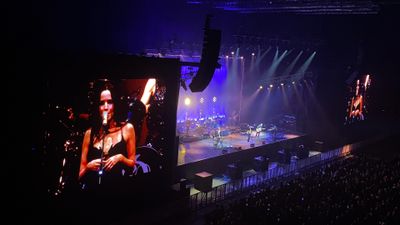 Nostalgia Musik Irlandia Pecah! The Corrs Kembali ke Indonesia Setelah 24 Tahun
