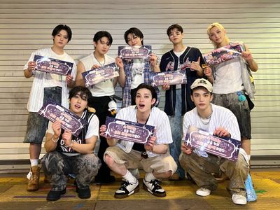 Stray Kids Sukses Guncang Stadion di Atlanta, Tiket Ludes Terjual!