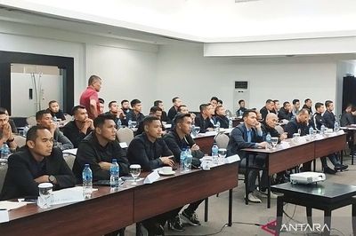 Liga 1 Bersiap Pakai VAR, PSSI Gelar Pelatihan Penggunaannya